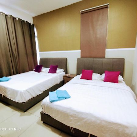 Atlantis Homestay Pool View 1210 Malacca Exterior foto