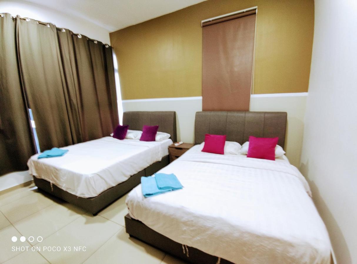 Atlantis Homestay Pool View 1210 Malacca Exterior foto